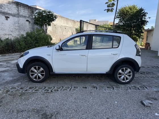 RENAULT SANDERO 1.6 STEPWAY 8V FLEX 4P MANUAL